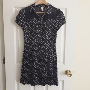 Black F21 pleated dress with cap sleeves